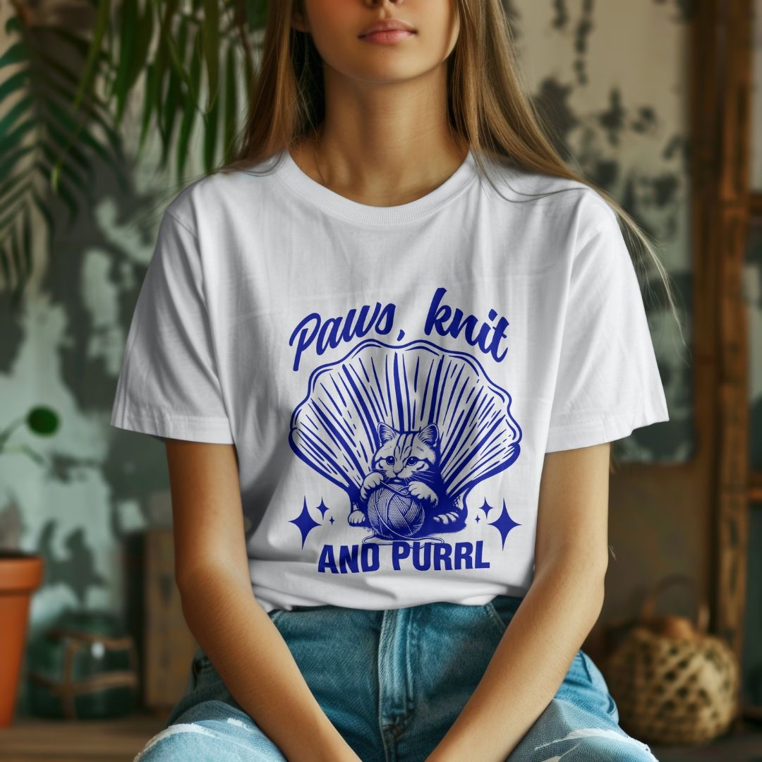 Funny Knitting Cat T-Shirt